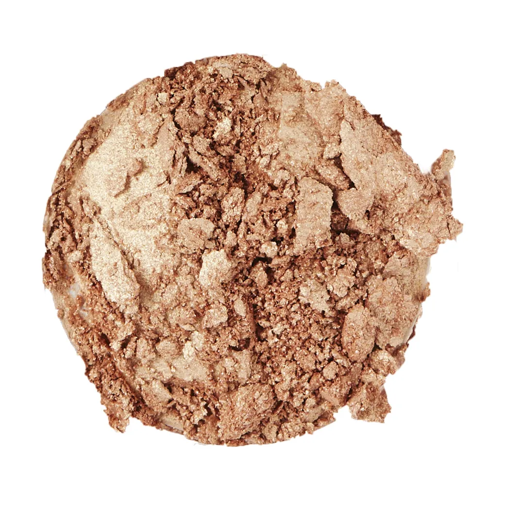 Makeup Revolution Beam Bright Highlighter Bronze Baddie