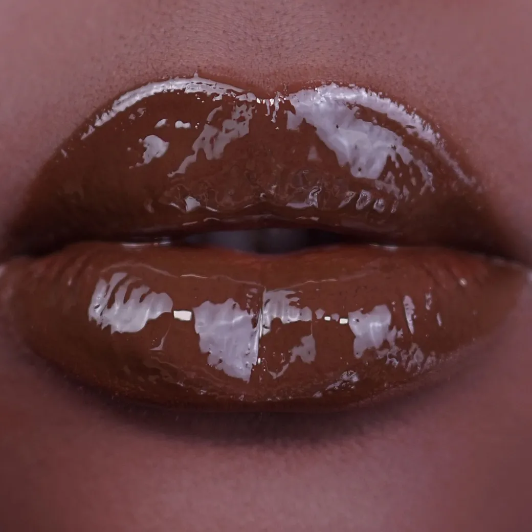 Makeup Revolution Lip Shape Kit Coco Brown