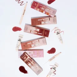 Makeup Revolution Lip Shape Kit