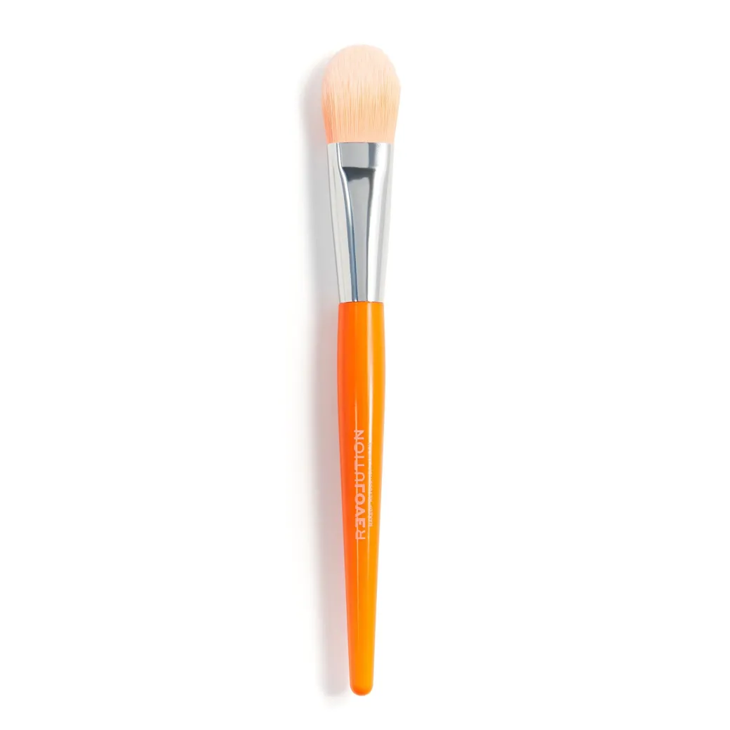 Relove by Revolution Flat Foundation Brush