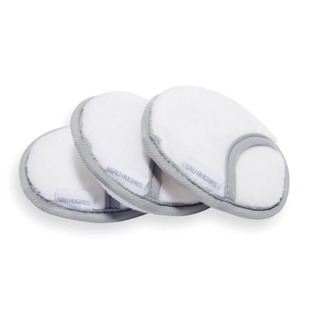 Revolution Skincare X Sali Hughes Shift-Delete Makeup Remover Mitts